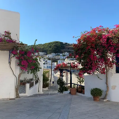 Deluxe Suite Sea View With Jetted Tub Bvs Oia Santorini *